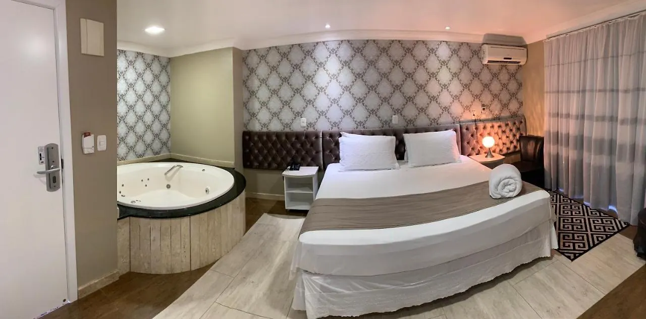 פיראטובה Hotel Rouxinol 3*,  ברזיל