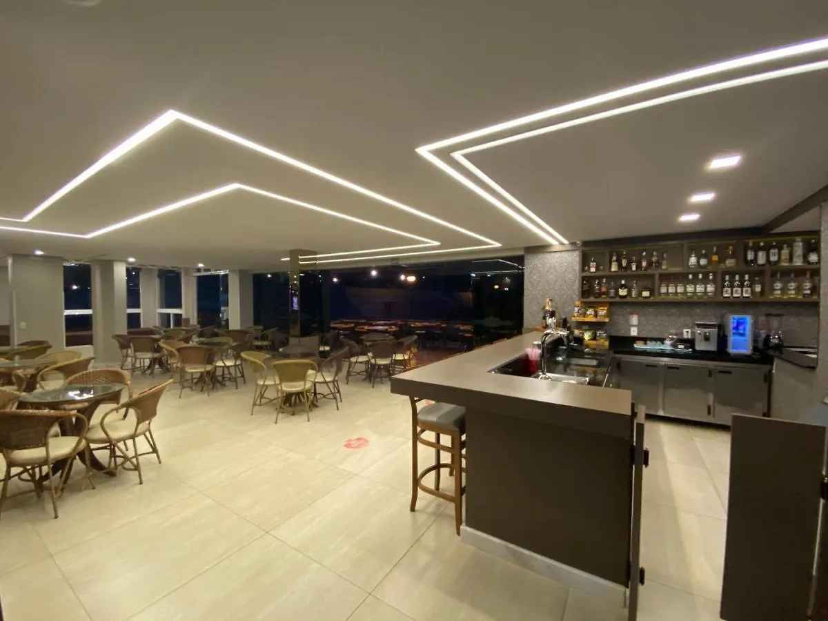 Hotel Rouxinol بيراتوبا 3*,